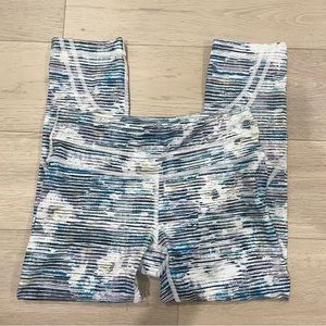 Lululemon Wunder Under Crop Blurry Belle Multi